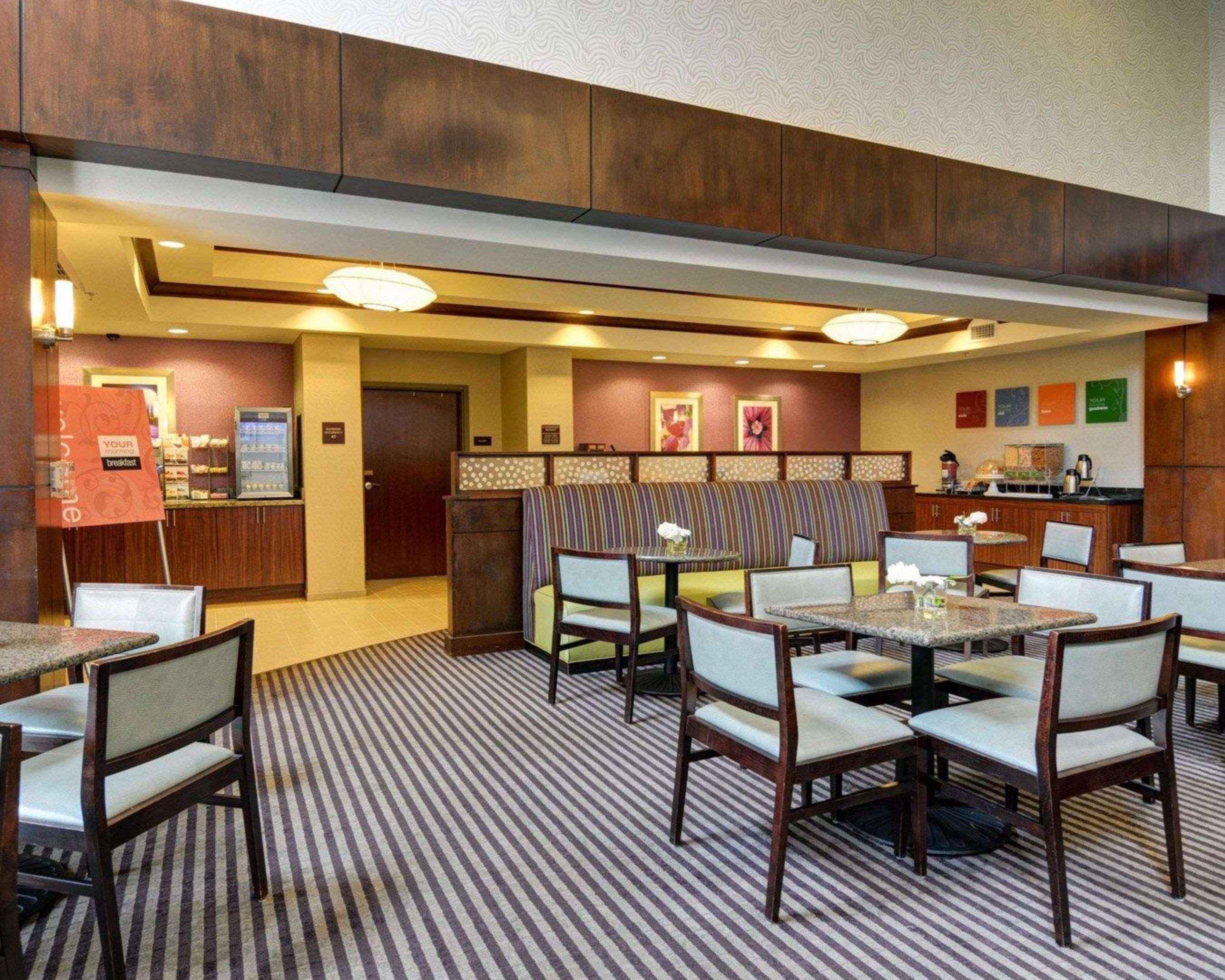 Comfort Suites Little Rock West Exterior foto